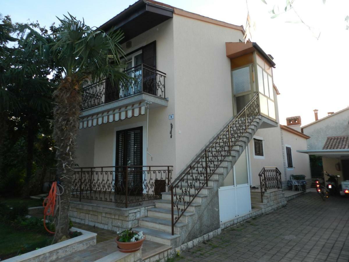 Antonio Apartment 罗维尼 外观 照片