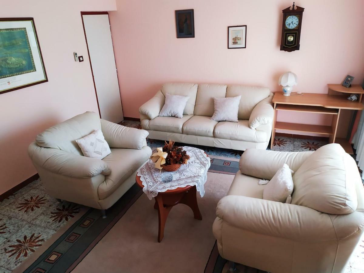 Antonio Apartment 罗维尼 外观 照片